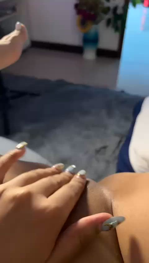 Day 2 of sharing me from my pov