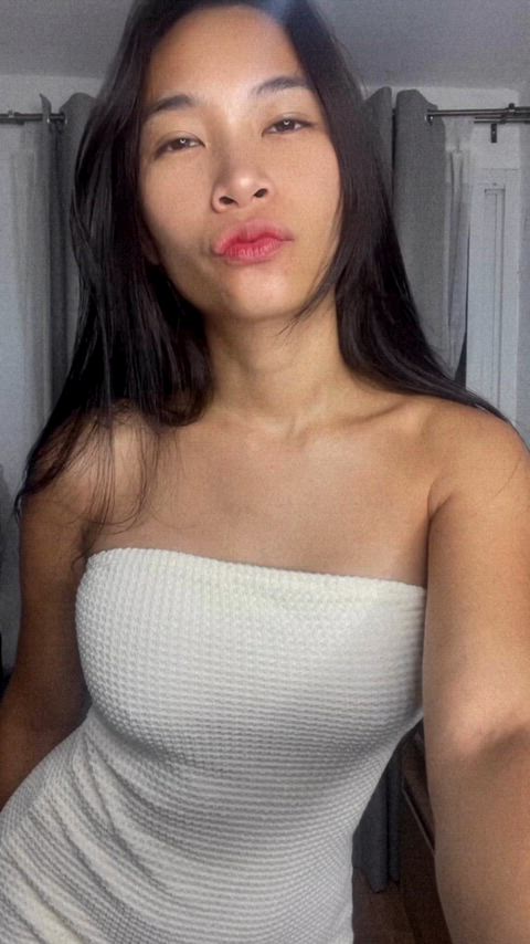 Proof that Asian tits are the best