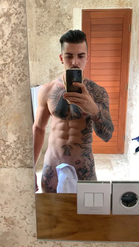 This is your sign to stare..