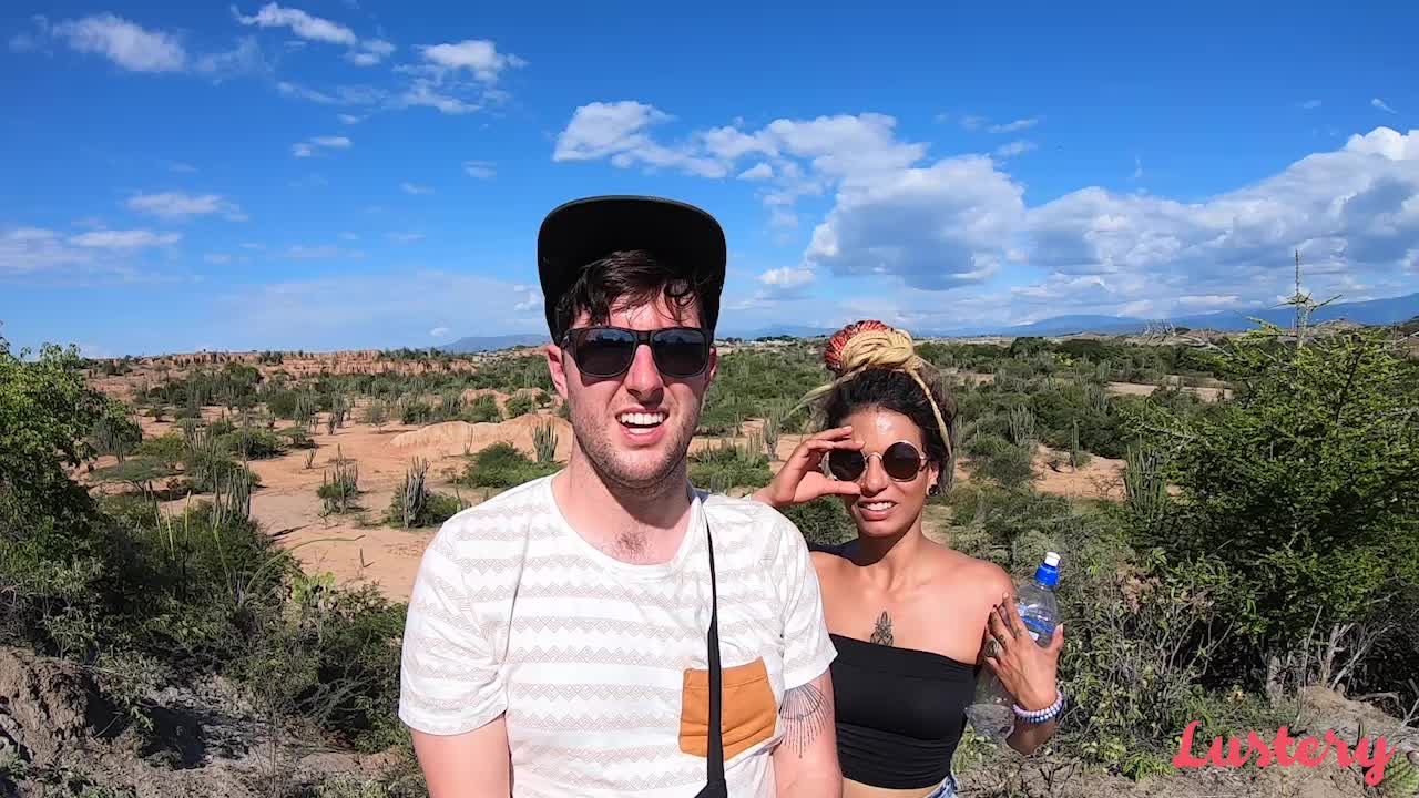 Frida & John - 358 - Desert Shack Up