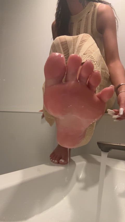 do freshly cleaned soles turn you on more? you can start licking them now