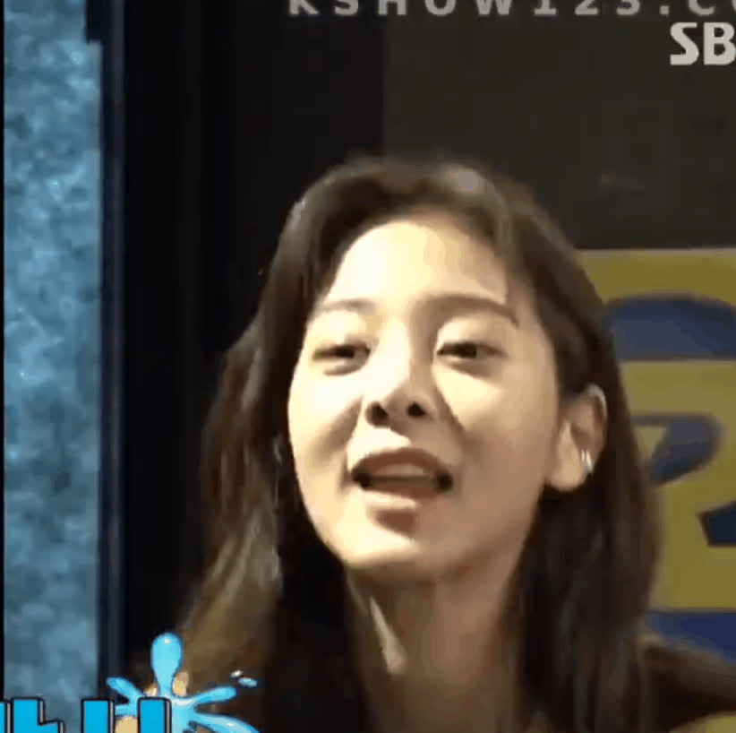 Seol In Ah opens wide for you.
