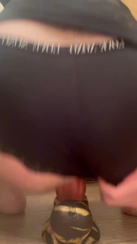 I just want to be loved, spoiled and worshipped. Is that too much to ask for? 🥺💕