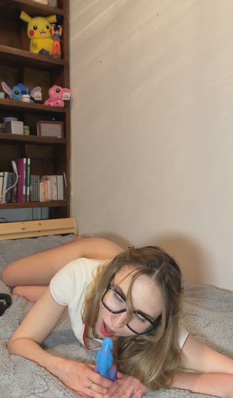 JitteryBlueAyeaye thumbnail