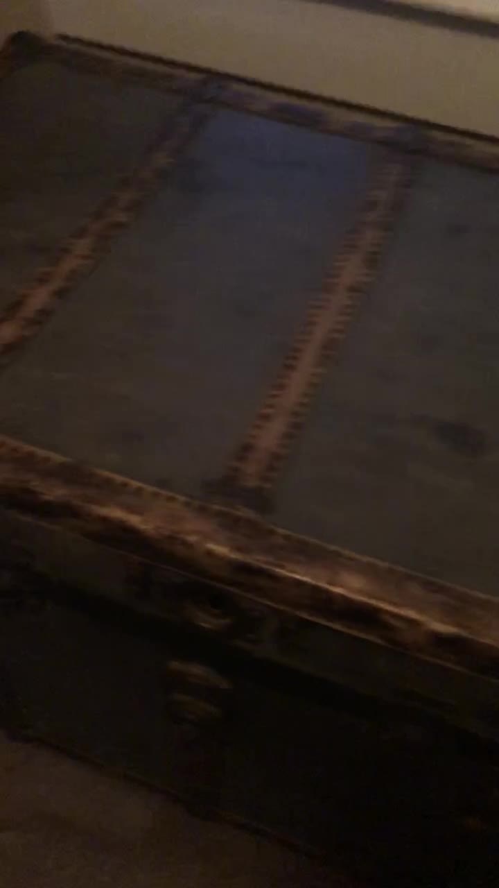 *brad pitt in Seven voice* what's in the fucking box?!