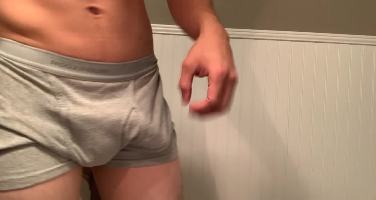 Who can help me cum