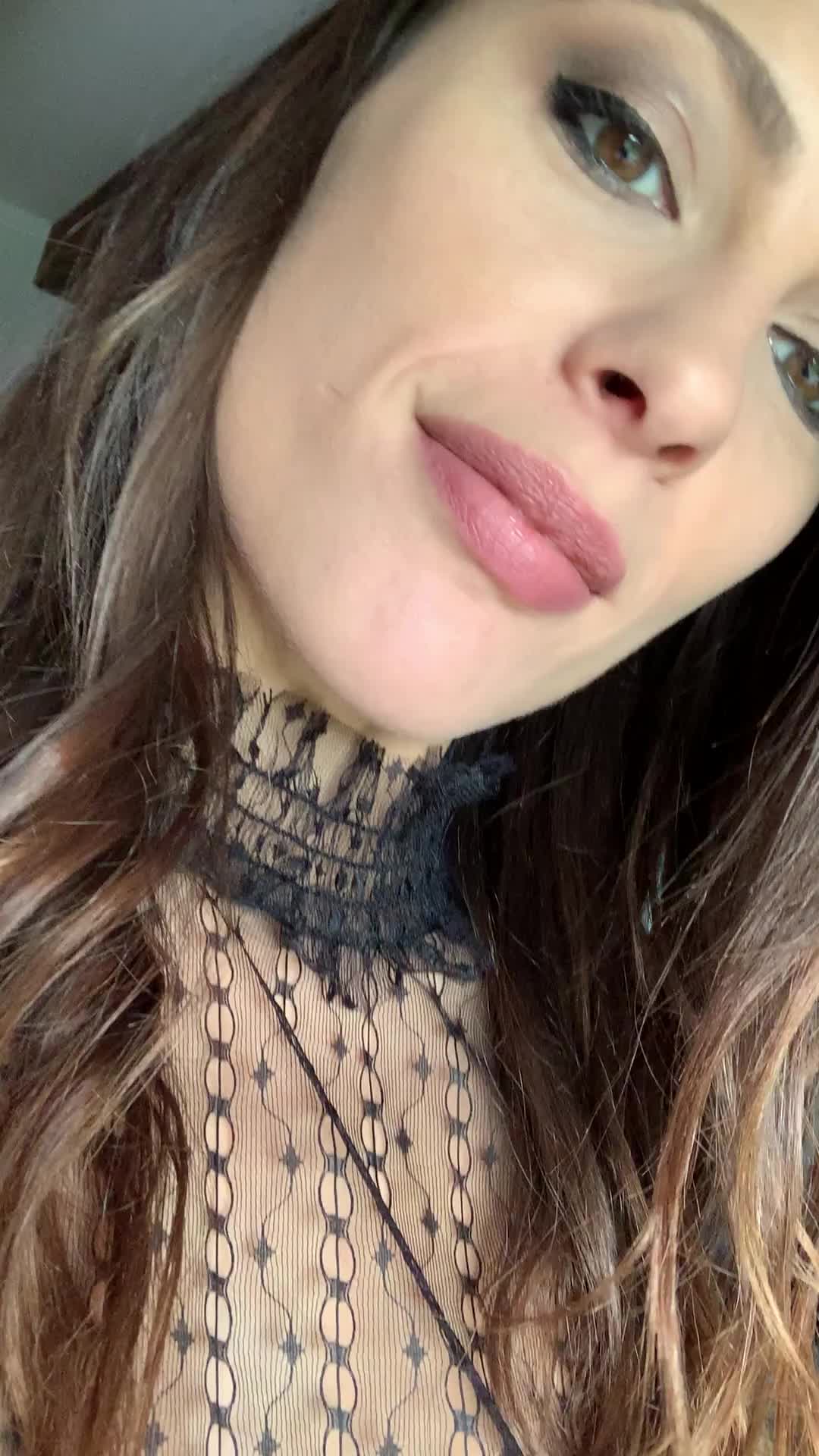 I want to succk on her tits all day!!!