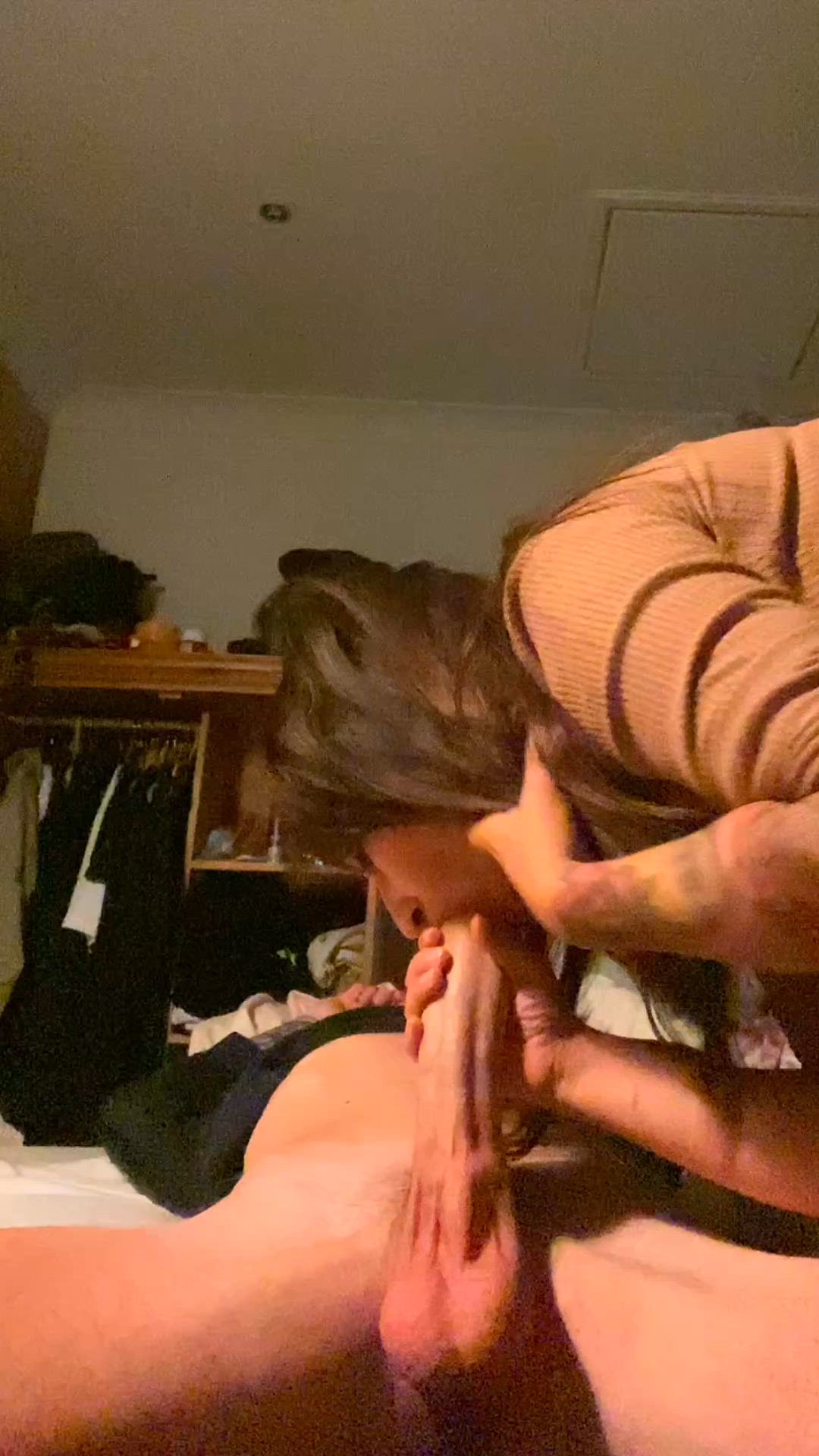 Amateur · Teen (18+) · MILF · Latina