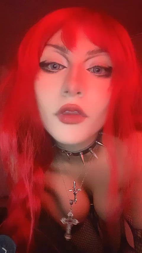 Goth gamer application to be ur mommy