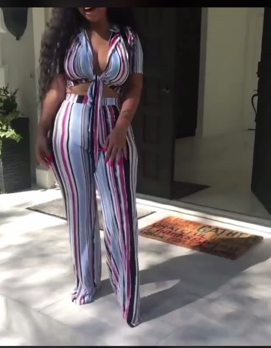 Isn’t she a cutie 🍑👀😍😍