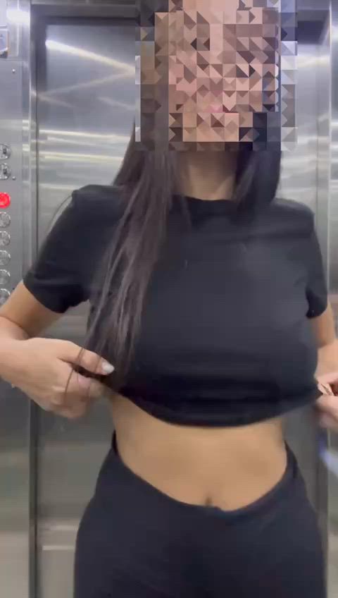 Same breasts, same elevator, but still just as good
