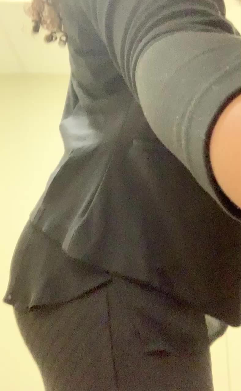happy hump day from me to you!!!
