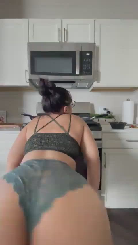 Big Ass Jiggling Latina Twerking Porn GIF by giantballsack22