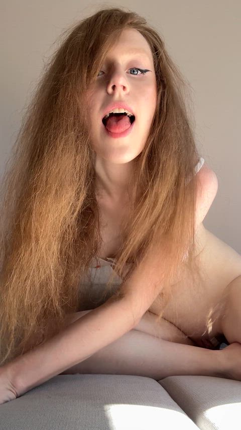 I want to lick your face and drool all over you while you jerk off to me 🤤👅