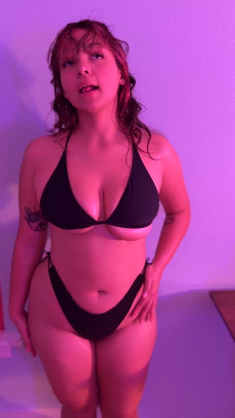 Can u cum on my underboob?