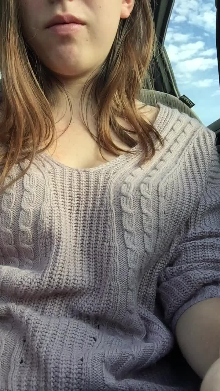 On my way to class 😏 can’t help but flash a bit