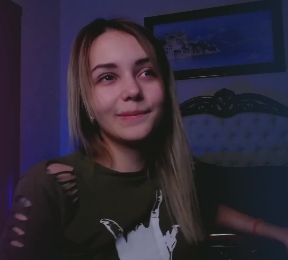 Ooopsie Playing With Herself