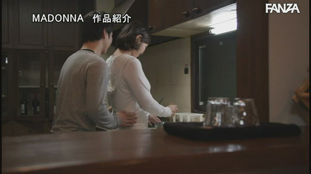 JUL-619 When I Went Back To My Hometown I Found Out The Girl I Used To Like Is Now A Married Woman. Our Passionate Tryst Caught On Camera. Asahi Mizuno