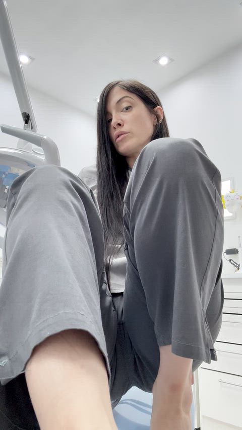 We dentists have skills that we only share with our patients https://onlyfans.com/drlilypeach/c10 thumbnail