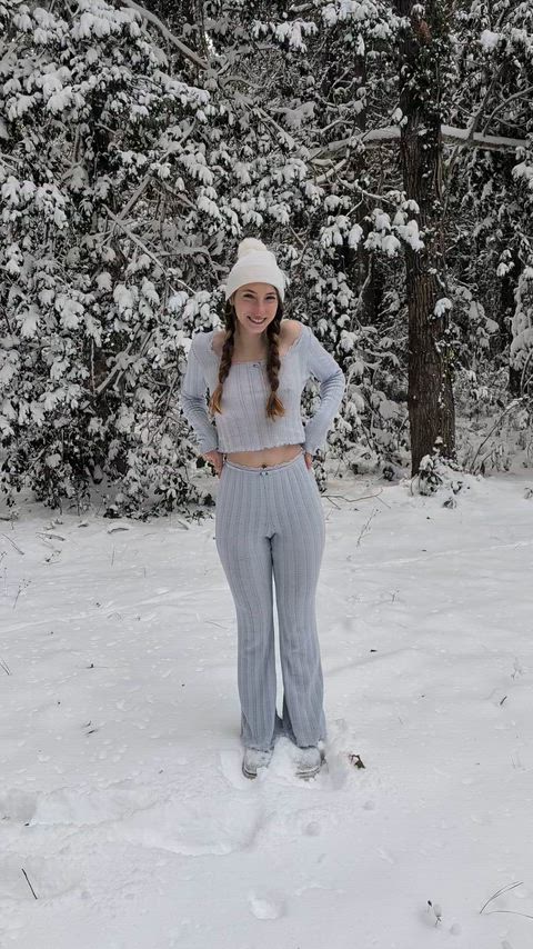 Got dared to put my lil booty cheeks in the snow (f)