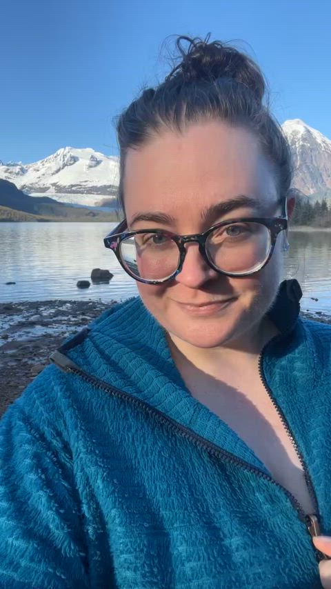 The glitch has been fixed so now I can upload the video of my BBW titties outside in Alaska 😉