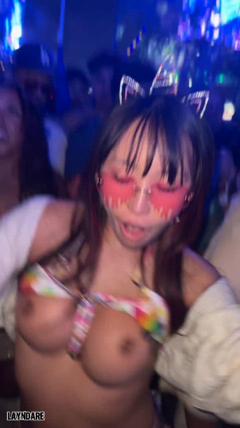 Asian Asianhotwife Flashing Public Tits r/AsianPorn r/AsiansGoneWild r/CaughtPublic r/JuicyAsians Porn GIF by layndare