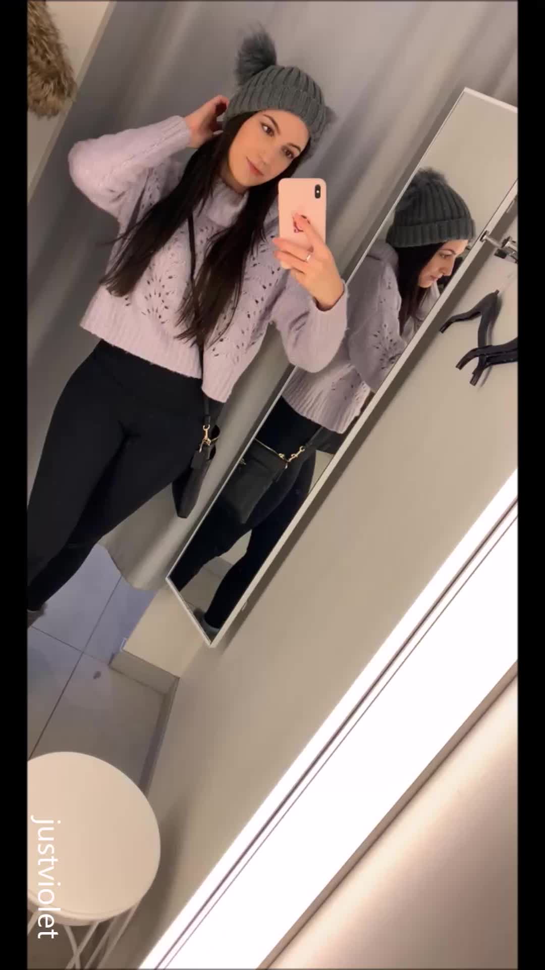 playing with my pussy in the changing room