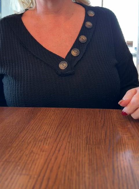 So scared doing the restaurant flash!