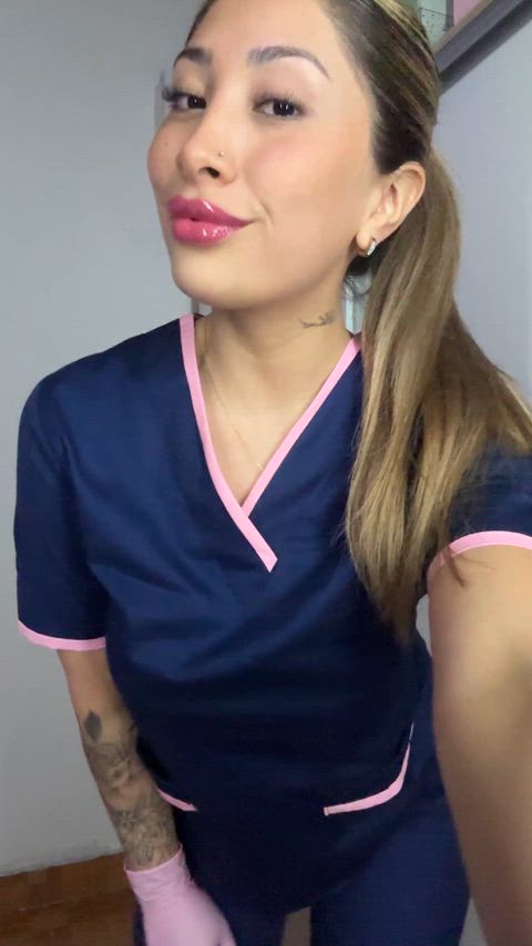 Do you like the color of my scrubs?