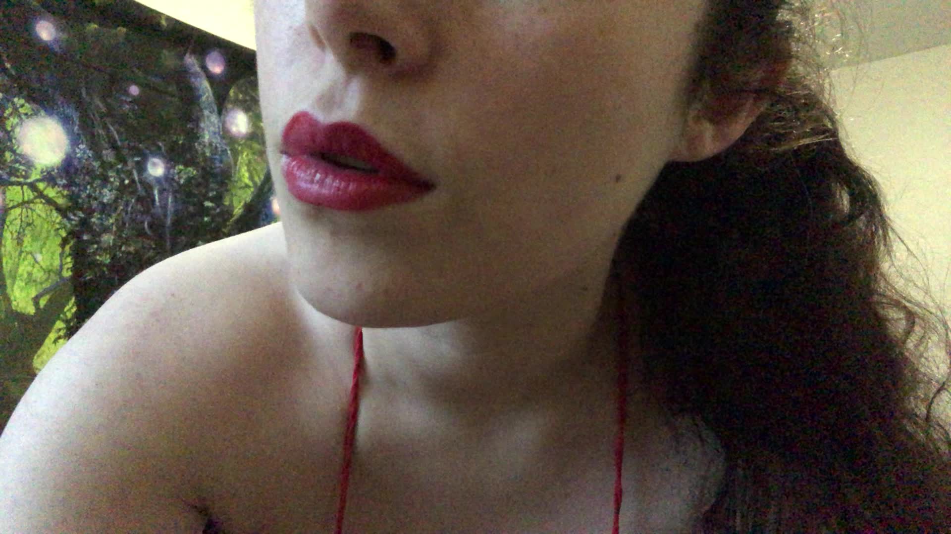 Bouncing micro bikini