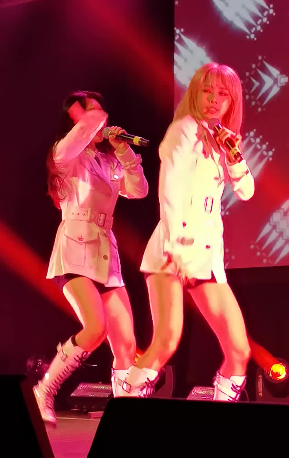 Dreamcatcher - Sua X Yoohyeon