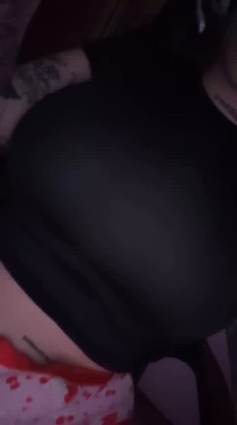 picking random 200 yep who will recivee my nudes, mean it