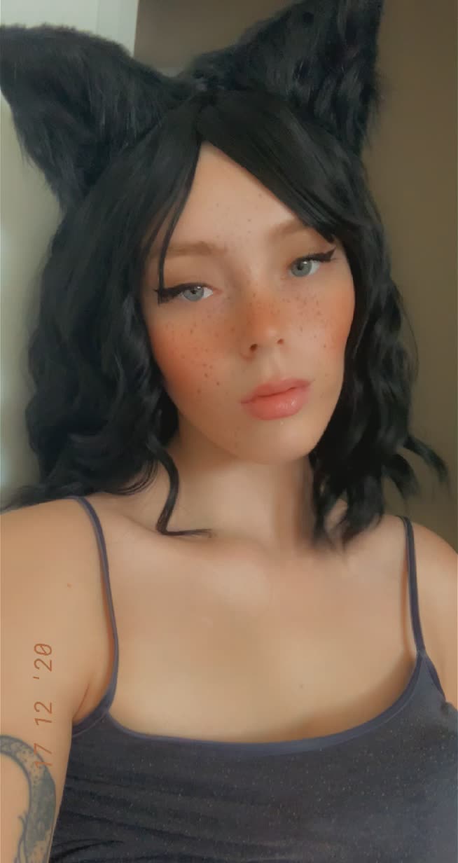 😽👉🏻👈🏻