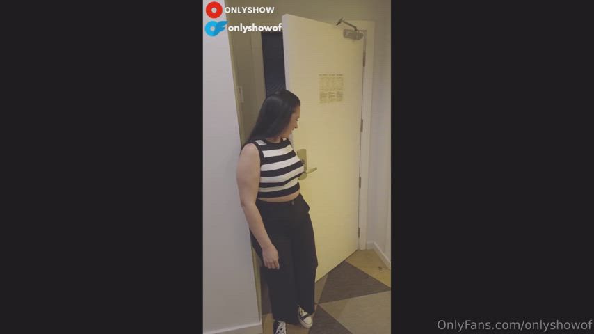 POV with a PAWG