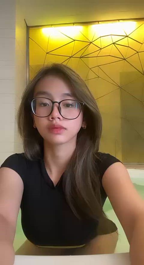 Blurred video preview