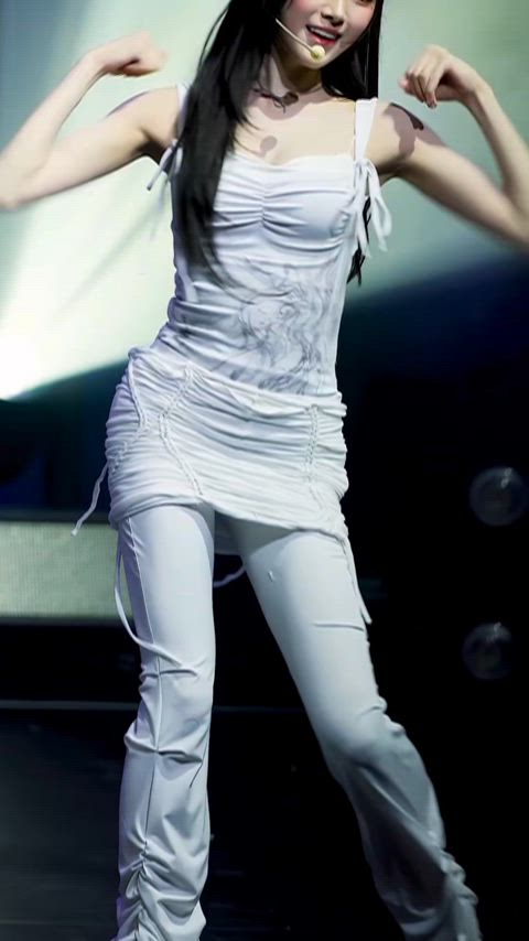 tripleS-Jiyeon