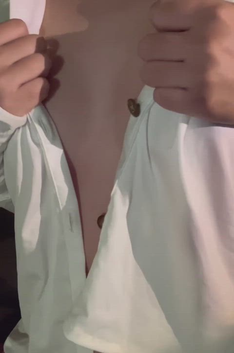 i really want my body to look more sexual 😭💕 i’m trying my best