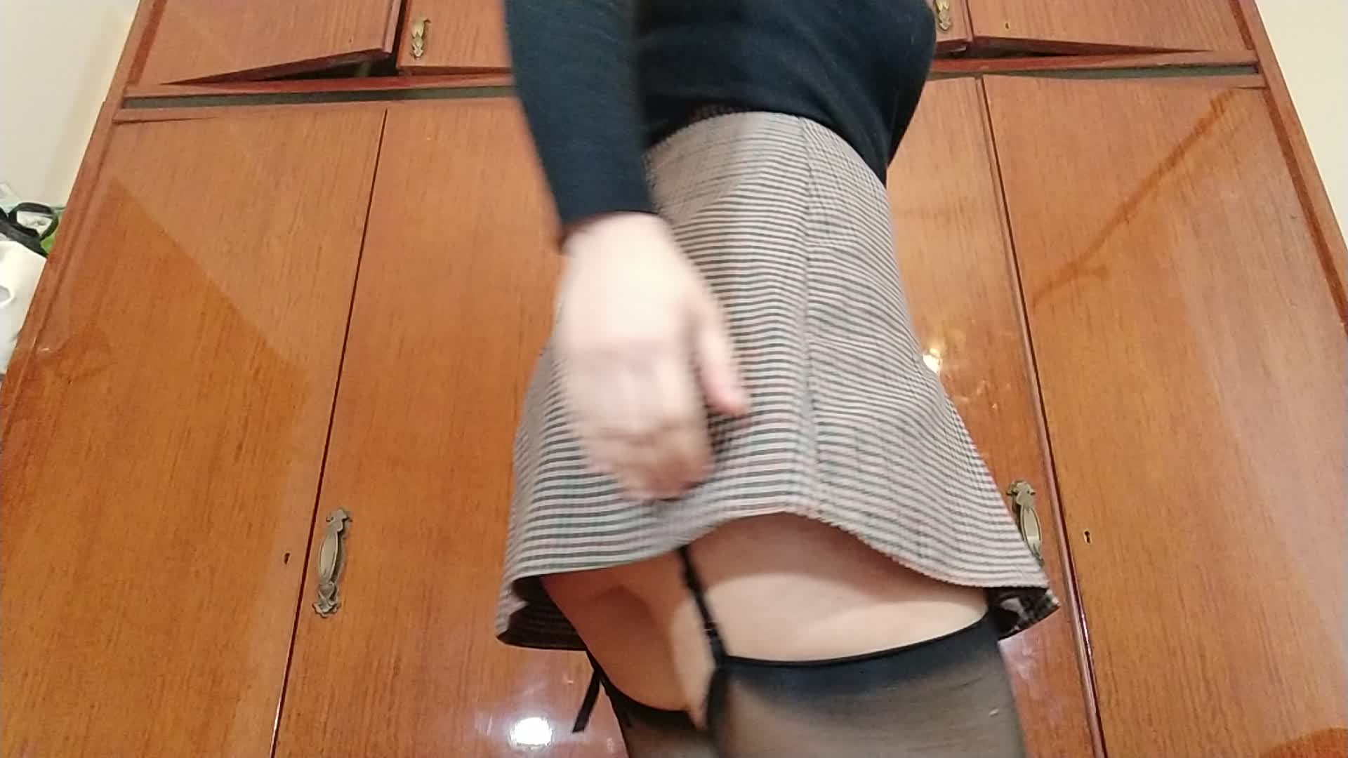 Peel up, peel down