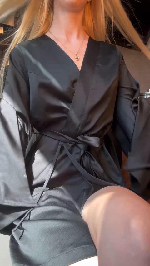 Would u taste my petite college body?