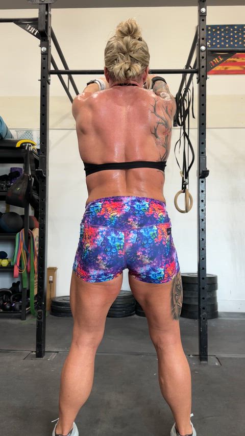 looks like someone’s craving a sparring session