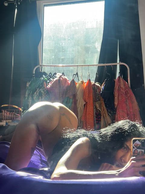What your biggest turn on about black girls? thumbnail