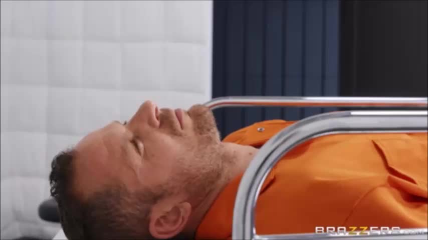 Prison Inmate Gets A Nice Handjob From Dr. Kira Noir