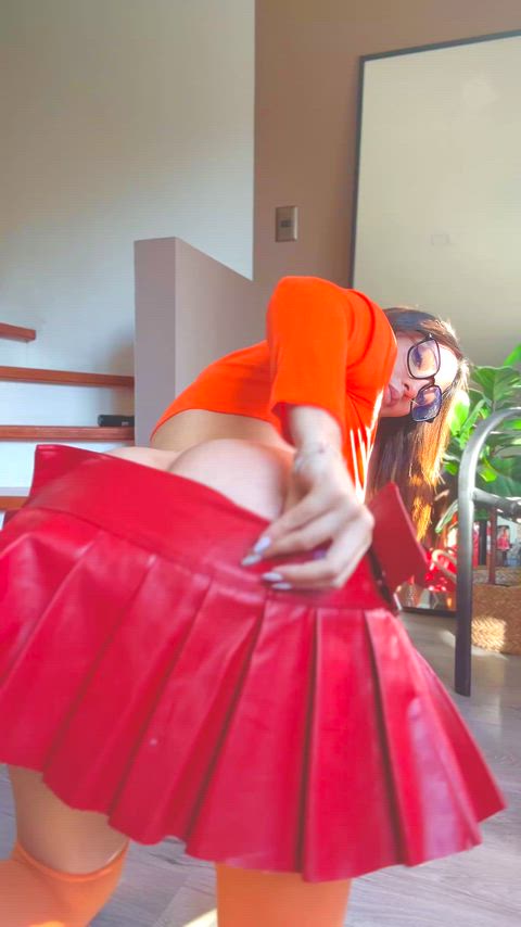 Looking for someone to satisfy my needs