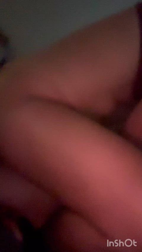 Snuck away so mom can drain dad 🤪