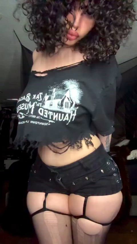 19honeysuckle 24/7 Alt Big Tits Bouncing Tits Curvy Goth cumslut milfnhoney urfavgothxx Porn GIF by temptedtigerxx