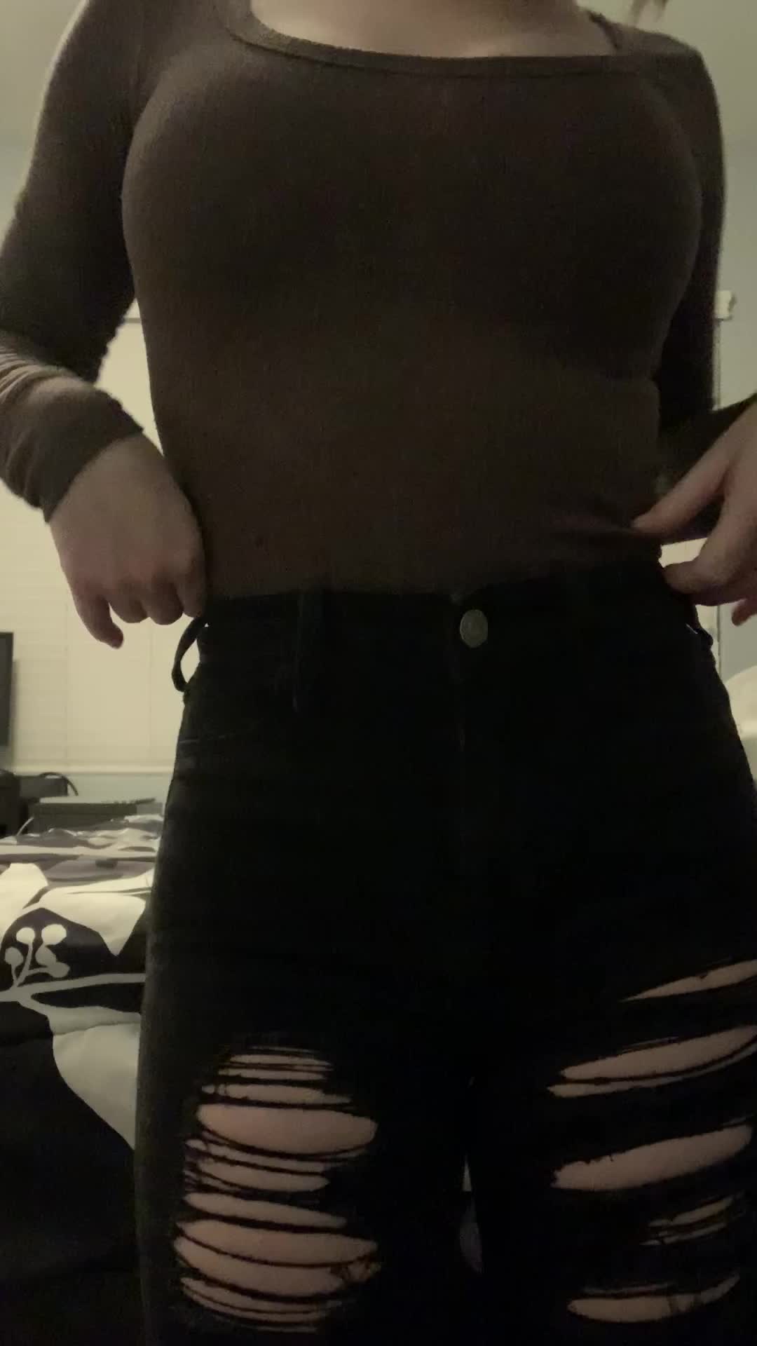 4'9