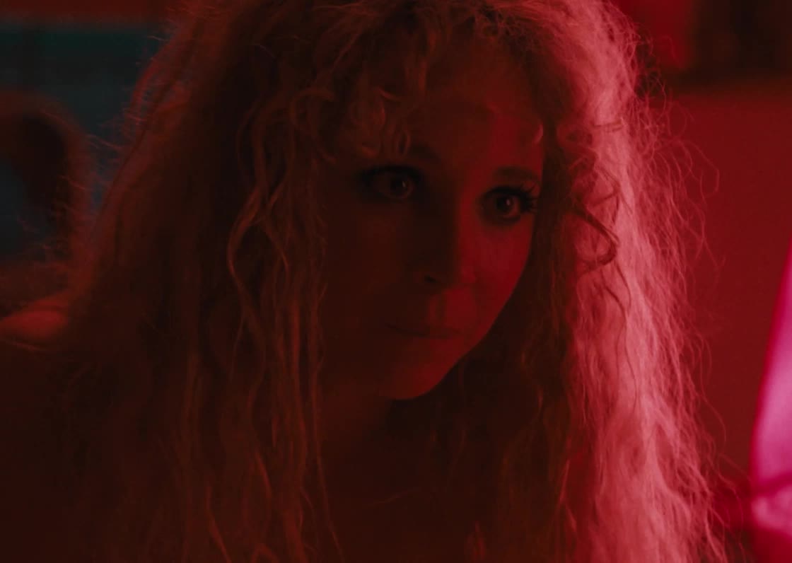 Juno Temple - Vinyl