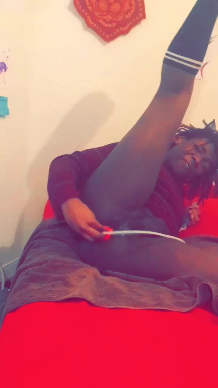 My two true loves are attention and cum💞💞