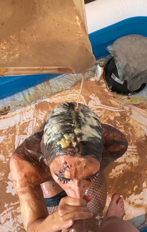 Posted a LOT of Girl Girl lately. But I do love sucking dick too - and I love it more when I get utterly destroyed and humiliated with slop at the same time 🫟😈