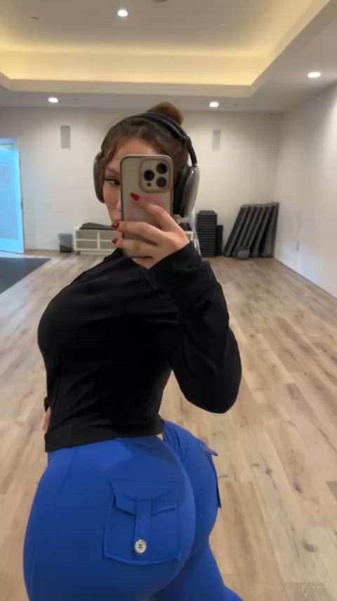 this booty grips hard